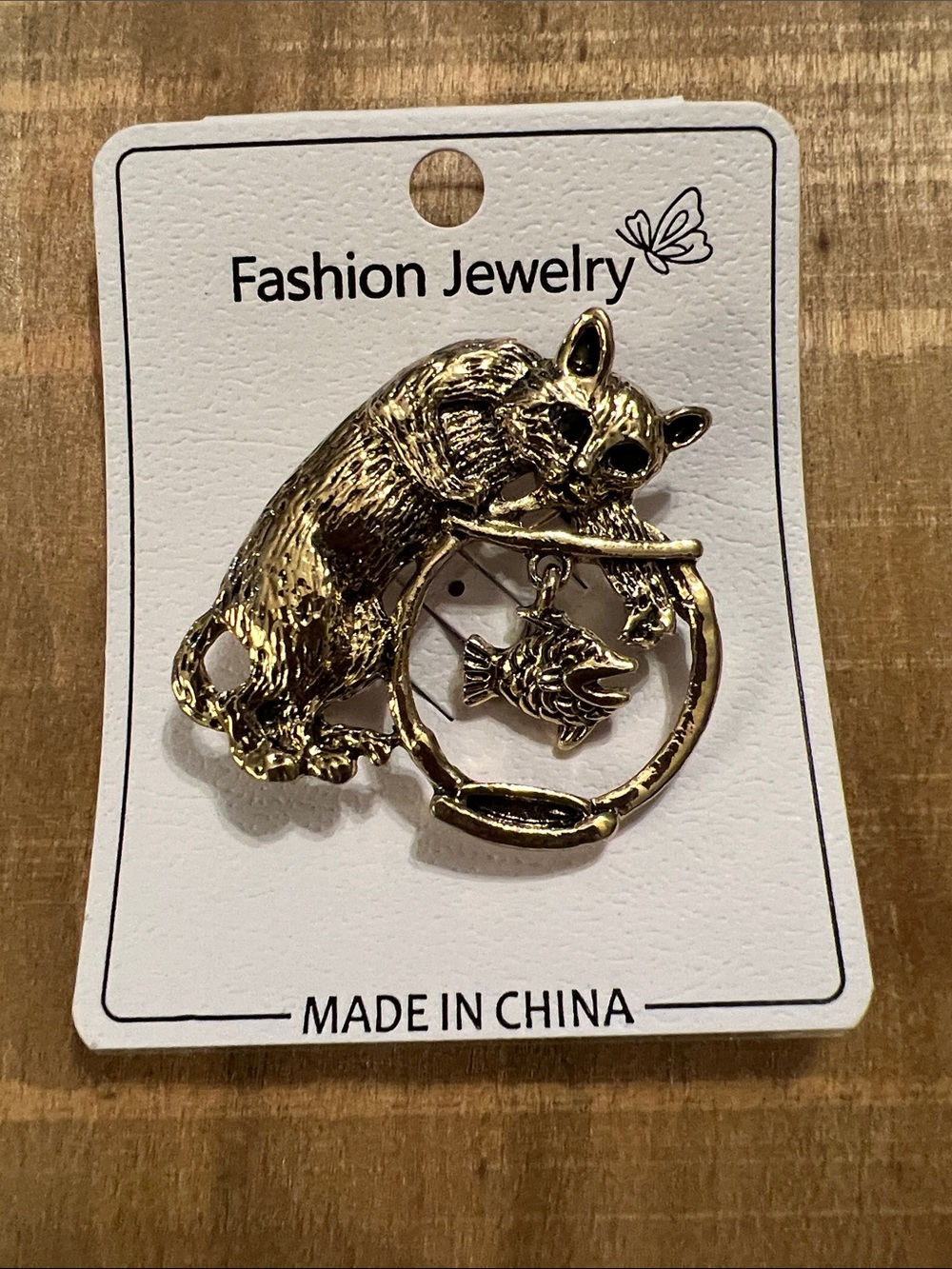 3/$18 Fashion Jewelry Gold Cat and Fishbowl Brooch Lot 6056